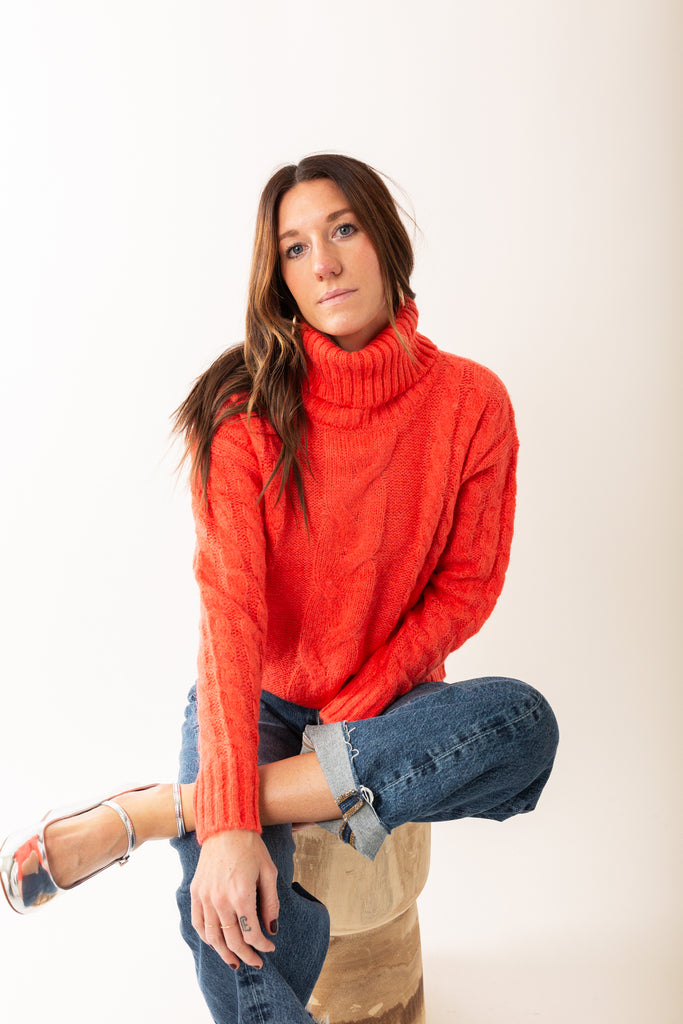 Mastering the Sweater Tuck — Rose & Ivy